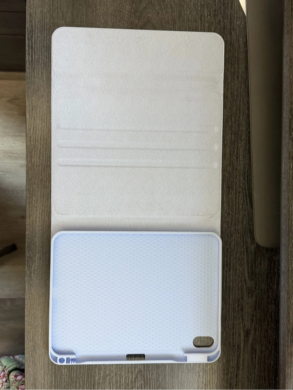 Blue iPad 11th Gen A16 Smart Cover Case with Removable Keyboard
